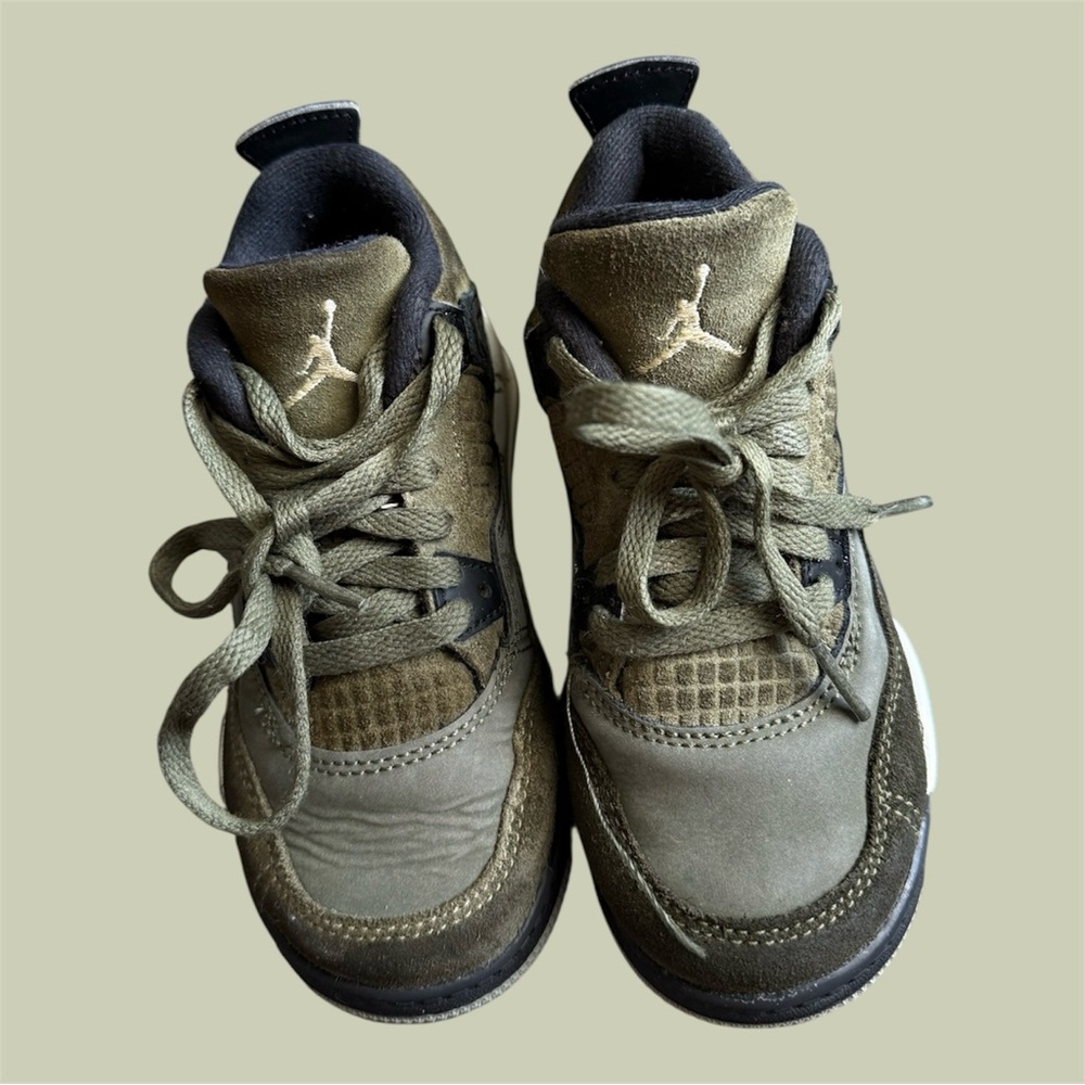 Air Jordan 4 Retro Olive Color, Nike Kid Size US 11C